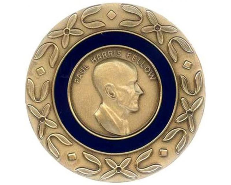 Paul Harris tildelt Gunnar Kvalsund