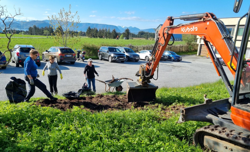 Ryddedugnad på Vigra omsorgssenter